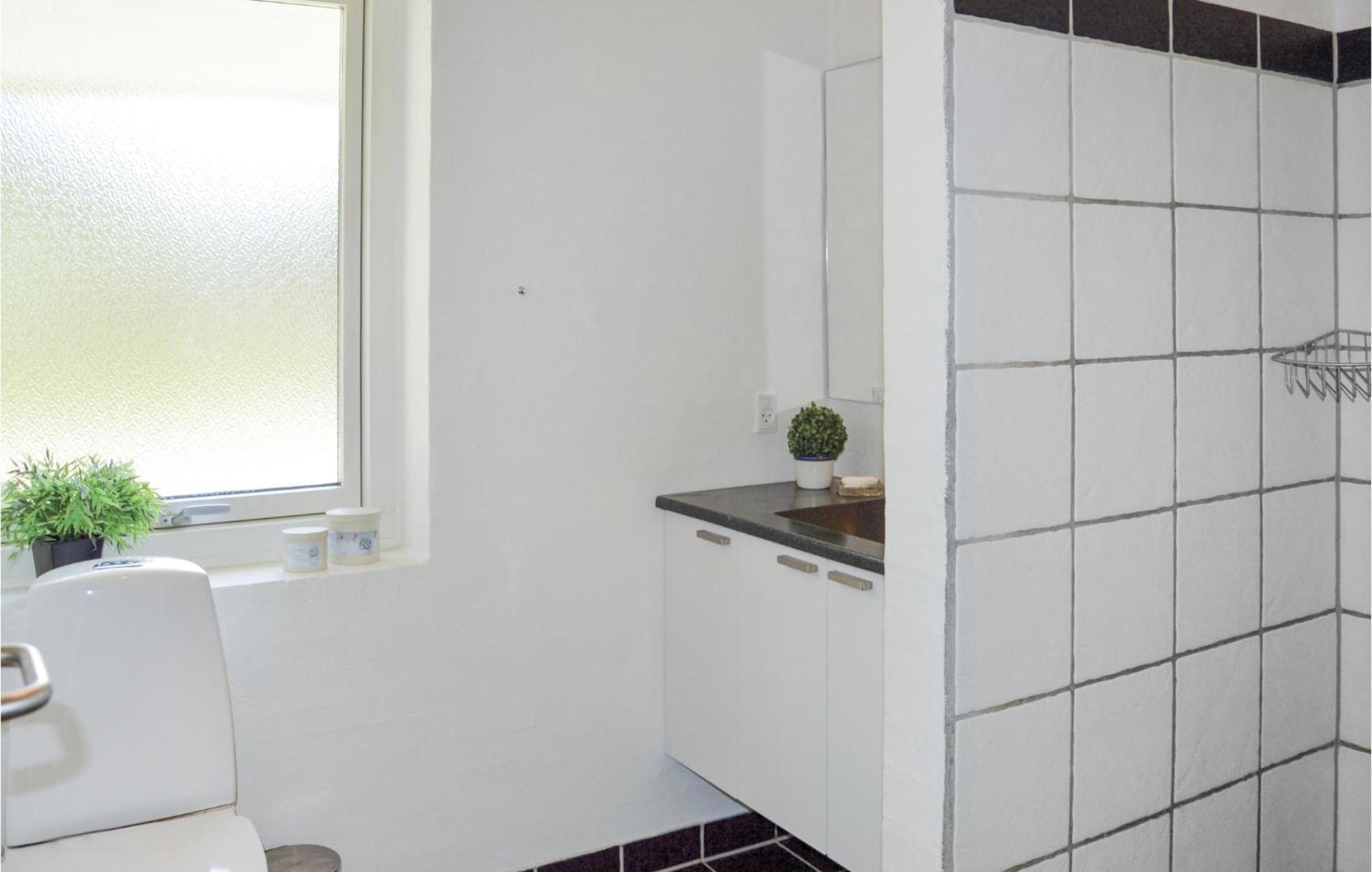 7 Bedroom Stunning Home In Herning Kolkaer Экстерьер фото