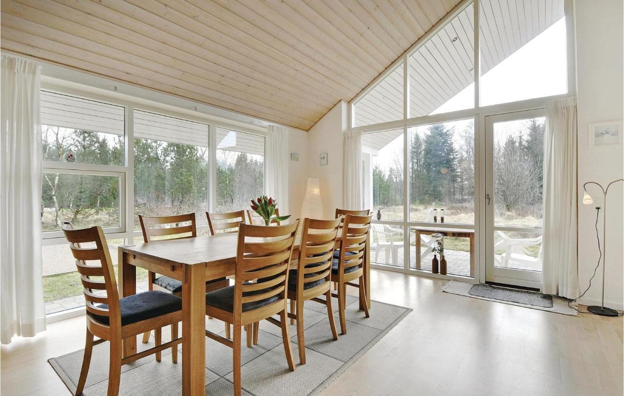 7 Bedroom Stunning Home In Herning Kolkaer Экстерьер фото